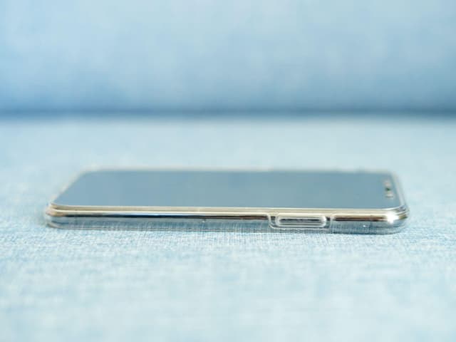 スマホショルダー_クリア（透明）