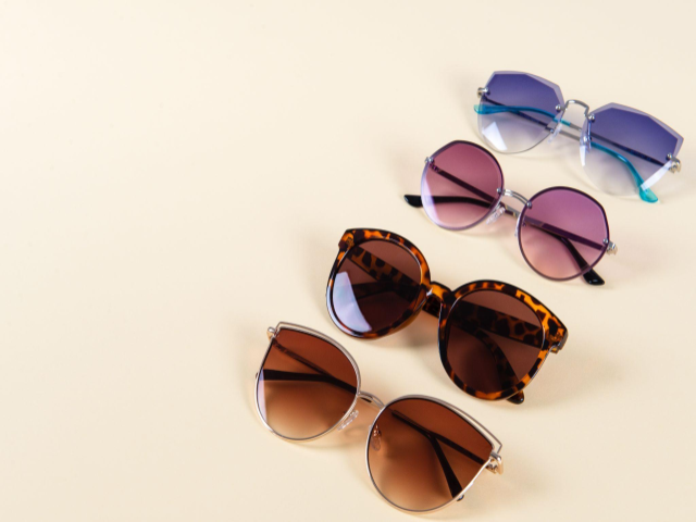 紫外線対策用のサングラスの選び方｜自分に合うものを選ぶコツ