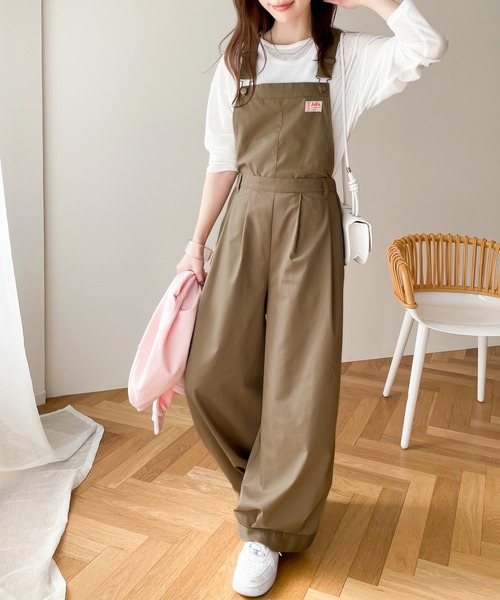 ③バルーンサロペットパンツコーデ