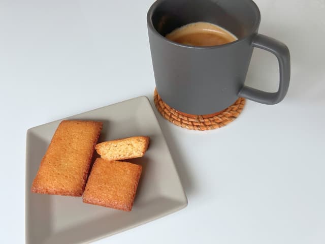 バターミルクケーキのおいしい食べ方を実践②