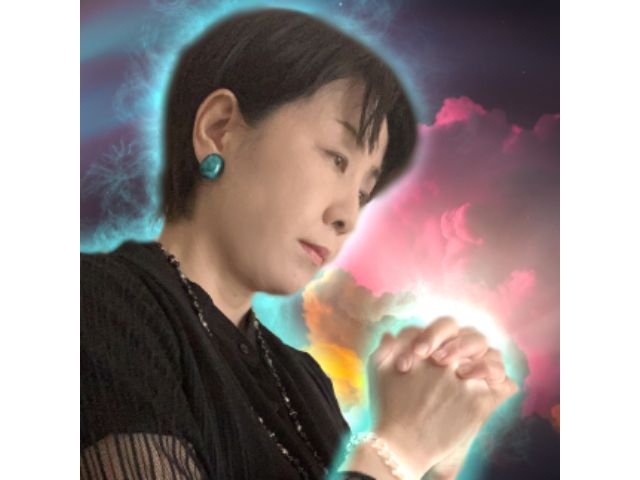 嗣視（つぐみ）先生